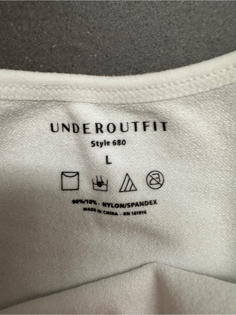 Underoutfit White Shaping Camisole Tank size L - Picture 2 of 2